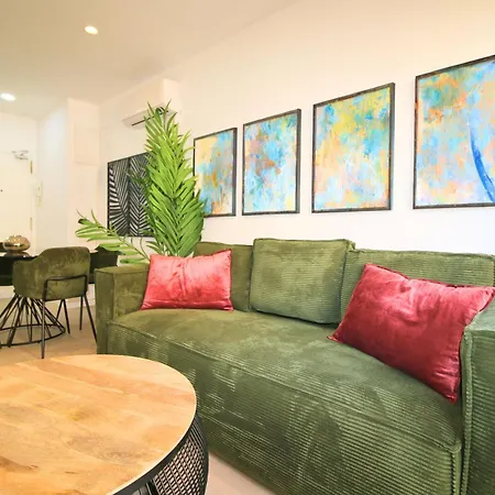 Apartment Beautiful For A Great Season Barcelona